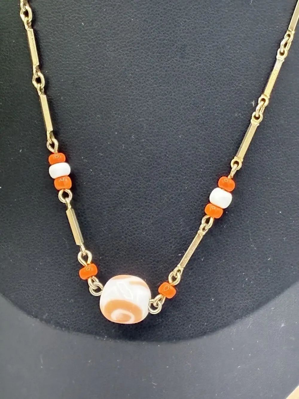 Vintage Gold Tone Bar Link Necklace Orange White Swirl Glass Bead 15 Inch